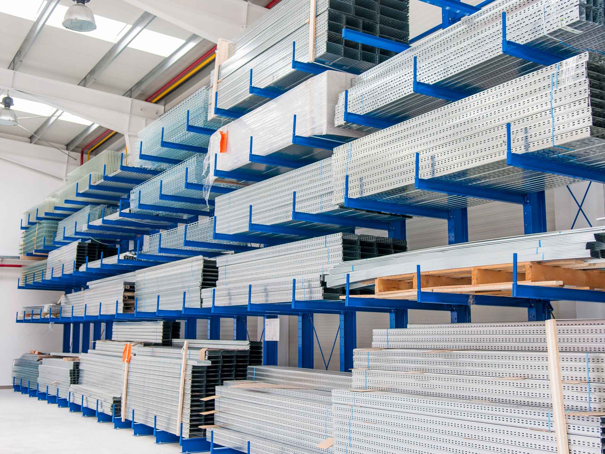 Cantilever-216 Cantilever-216