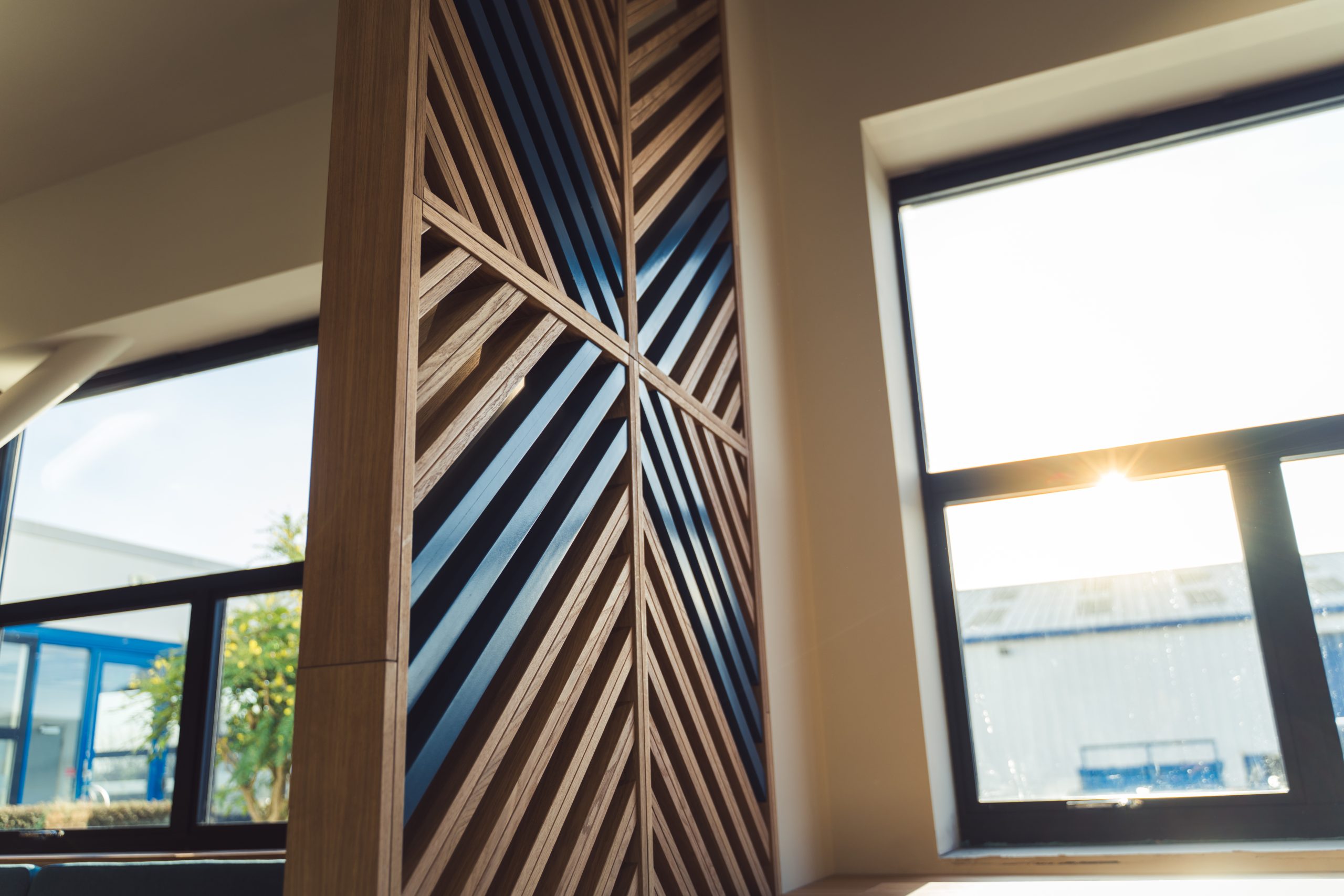 Timber dividers with geometric shapes for a modern touch